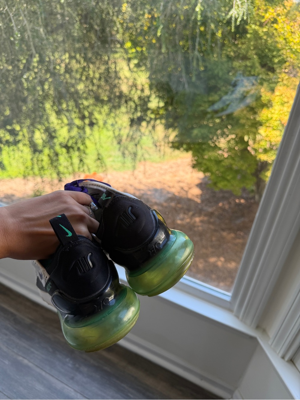 Nike air Max 270 women’s grape sneakers 8.5 - Picture 4 of 6
